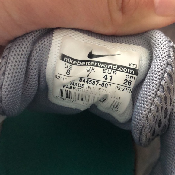 Nike Flex Experience RN 5. Nike running shoes. - Picture 2 of 3